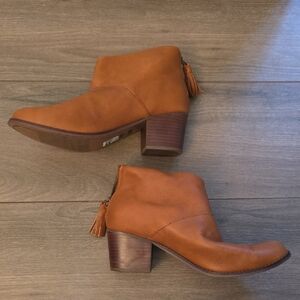 Toms Tan Ankle Boots with Tassel